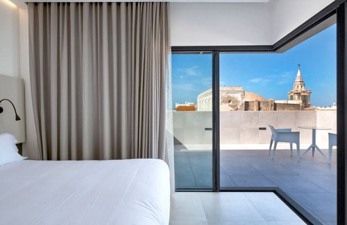 Old Town Hotel | Dormos Hotel