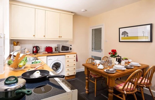 Coniston Cottage | DORMOUSE COTTAGE, romantic, character holiday cottage in Coniston