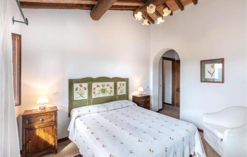 Todi Apartment | Dostoevskij