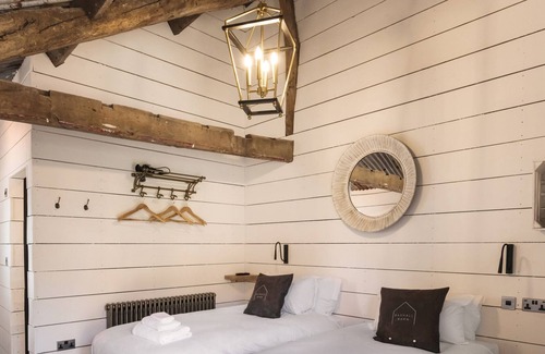 Clitheroe House | Double accessible room