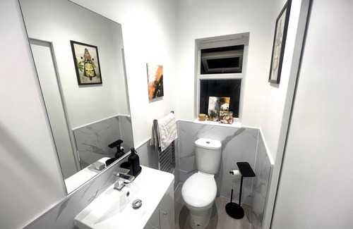 Finchley Apartment | Double Bed private studio in Finchley, North London