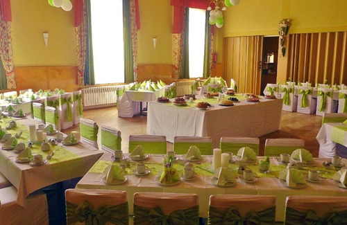 Neuwiese Hotel | Double room category K - Landhotel "Neuwiese" with traditional inn "At the Mill"