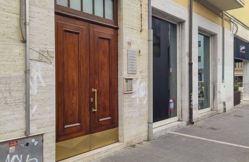 Pescara House | Double room in Piazza della Rinascita, Centro