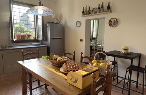 Lugo Apartment | Double room Nespolo's colors