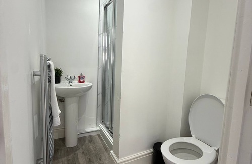 Redcar Bed & Breakfast | Double Room w/Ensuite | Perfect for Contractors