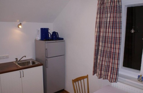 Hinterstoder Apartment | Double room with shower, WC, balcony - Haus Gollner