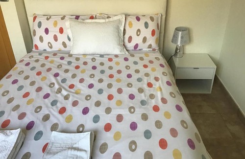 El Albir Bed & Breakfast | Double Room with Shared Bathroom and Shared Communal Areas R4