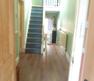 Poole Apartment | Double Room with share