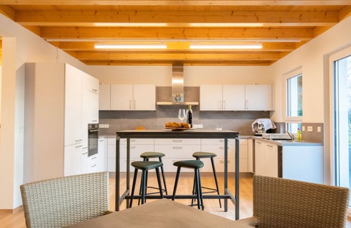 Umkirch Apartment | Double room with shower and WC