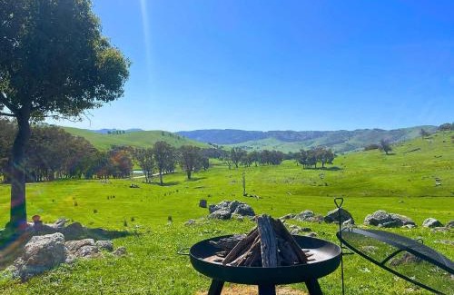 Wyangle House | Double Up at Little Kurrajong Escape by Tiny Away