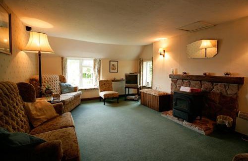 Hewish Apartment | Doubleton Farm Cottages