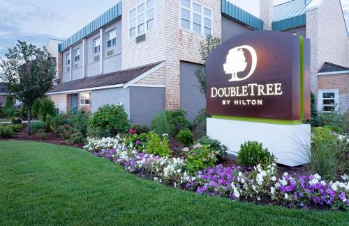 Hyannis Hotel | DoubleTree by Hilton Cape Cod - Hyannis