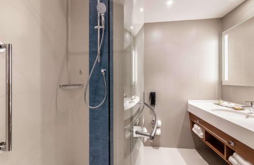 Jadaf Hotel | DoubleTree by Hilton Dubai Al Jadaf