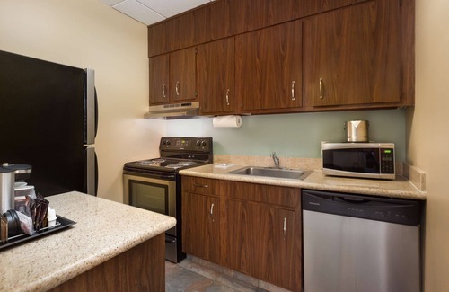Uptown Hotel | DoubleTree by Hilton Hotel & Suites Houston by the Galleria