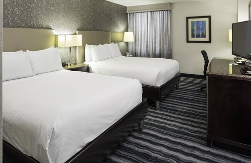 Talleyville Hotel | DoubleTree by Hilton Hotel Wilmington