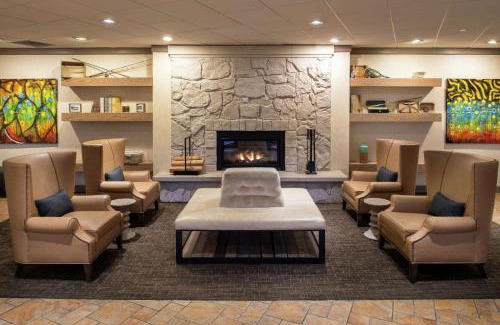 Heart of Missoula Hotel | DoubleTree by Hilton Missoula Edgewater