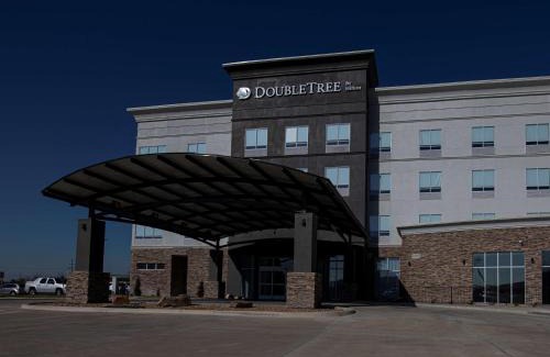 Sulphur Hotel | Doubletree Sulphur Lake Charles