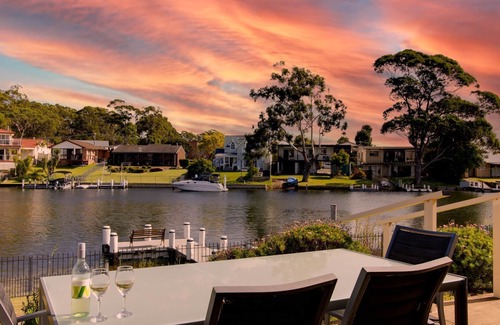 Sussex Inlet House | Doug's Jetty - Sheets Provided