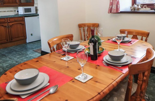Hollinsclough Cottage | DOWNSDALE COTTAGE, family friendly, with open fire in Flash
