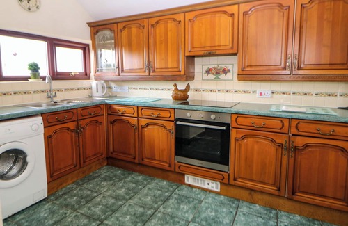 Hollinsclough Cottage | DOWNSDALE COTTAGE, family friendly, with open fire in Flash