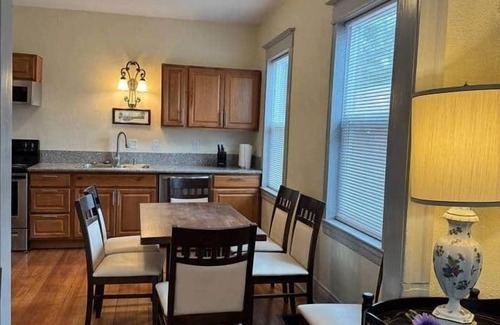 Downtown Colorado Springs House | Downtown, 5-bed, 3-bath, 3-level