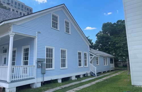Mid City North House | Downtown and Close to LSU 8-bedroom Luxury Home in Baton Rouge
