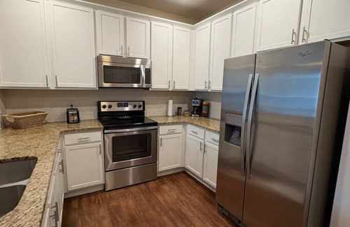 Plaza Midwood Apartment | Downtown Apartment Plaza Midwood