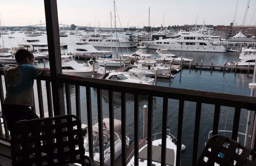 The Point Condo | Downtown area, (Longwharf, Newport Onshore, and more)