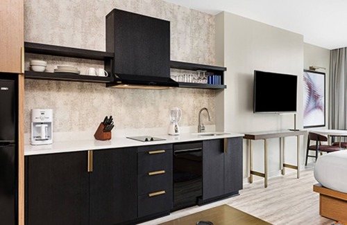 Peachtree Center Resort | Downtown Atlanta Cential Park Studio Unit