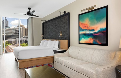 Peachtree Center Resort | Downtown Atlanta Cential Park Studio Unit