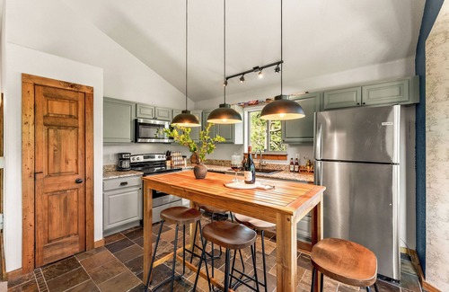 Bailey House | Downtown Bailey Mountain Escape with Sauna, Hot tub and Designated Game Room