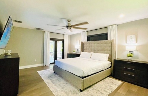 Sailboat Bend House | Downtown-Bars-Beach-Ft.Lauderdale