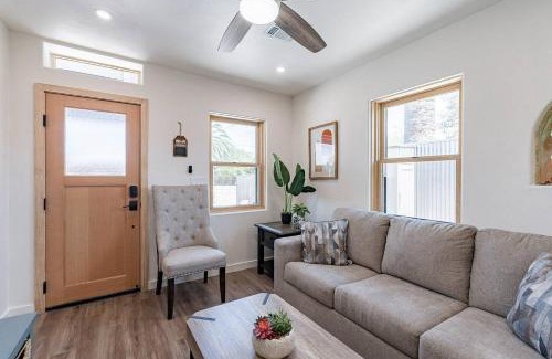 Downtown Tucson House | Downtown Bungalow -duplex - Ev Charger