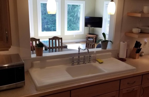 Brevard House | Downtown Cottage on the Creek. Beautiful, Natural Yard. Easy Walk to Parks.