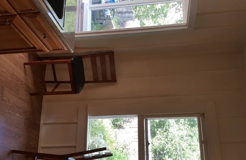 Lower State House | Downtown Dream (1bd/1ba)