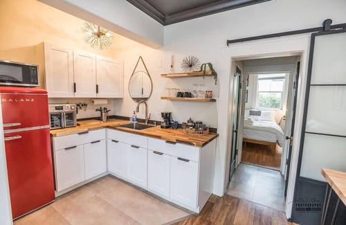 Downtown Apartment | Downtown Dwelling 1616