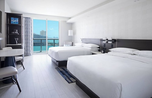 Brickell Hotel | Downtown Fun at Your Doorstep – Walk to Shops, Bay & Entertainment - 2 Units
