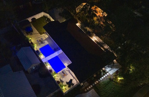 Gulfport Apartment | Downtown-Gulfport/Cooled Pool