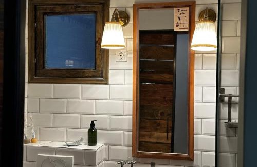 Csarnok negyed Apartment | Downtown haven- Aurora Charm