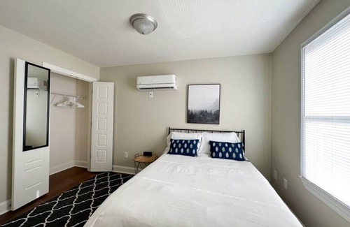 MLK University House | Downtown Home Away from Home 2