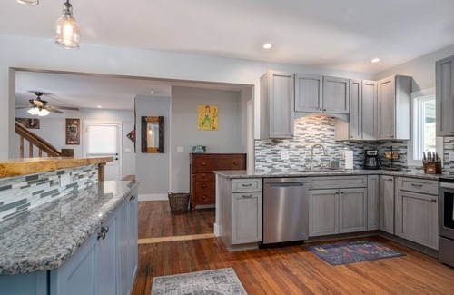 Brevard House | Downtown house in Brevard - Lumberyard Arts District