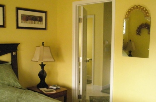 Pagosa Springs Cottage | Downtown Location near Springs and Restaurants