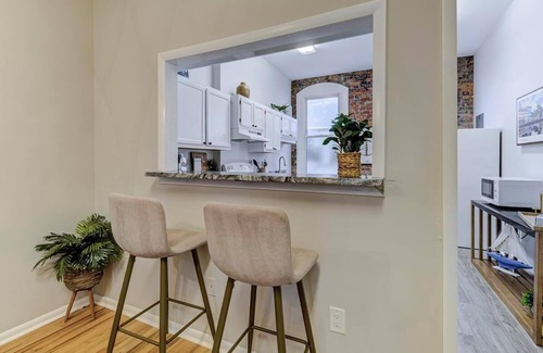 Wilmington Historic District Apartment | Downtown Luxury Loft