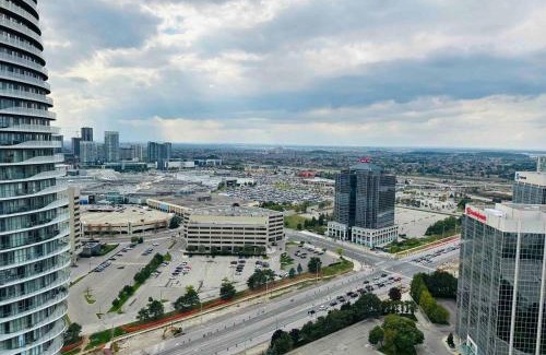 Downtown Mississauga Apartment | Downtown Mississauga