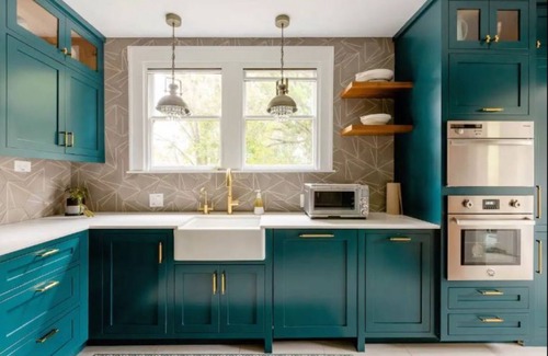 Montgomery Village House | Downtown Modern Historical Queen Anne Victorian - Bolton House