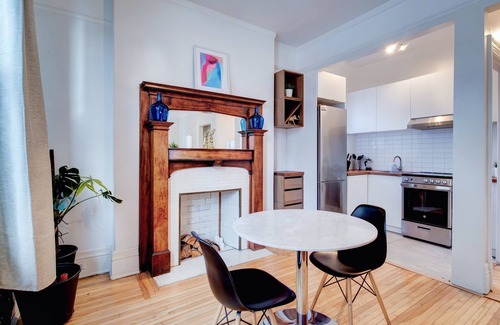 Shaughnessy Village Apartment | Downtown Montreal One Bedroom Gem