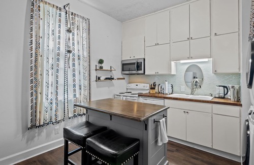 New Bern Apartment | Downtown New Bern Across from Tryon Palace