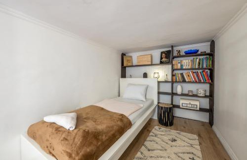 Nepszinhaz negyed Apartment | Downtown Oasis Apartman