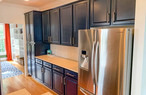 Glenwood South Condo | Downtown Raleigh- Walk to Capital, NC State, Starbucks, Peace University, Food