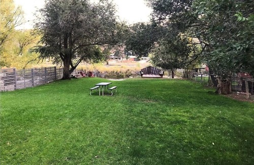 Salida House | Downtown Salida River House For Rent!